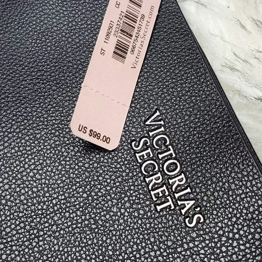 Victoria's Secret 2016 Black Leather Tote Bag - Picture 2 of 3